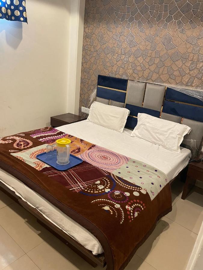 Hotel Aditya Inn Near New Delhi Railway Station Main Bazar Eksteriør billede